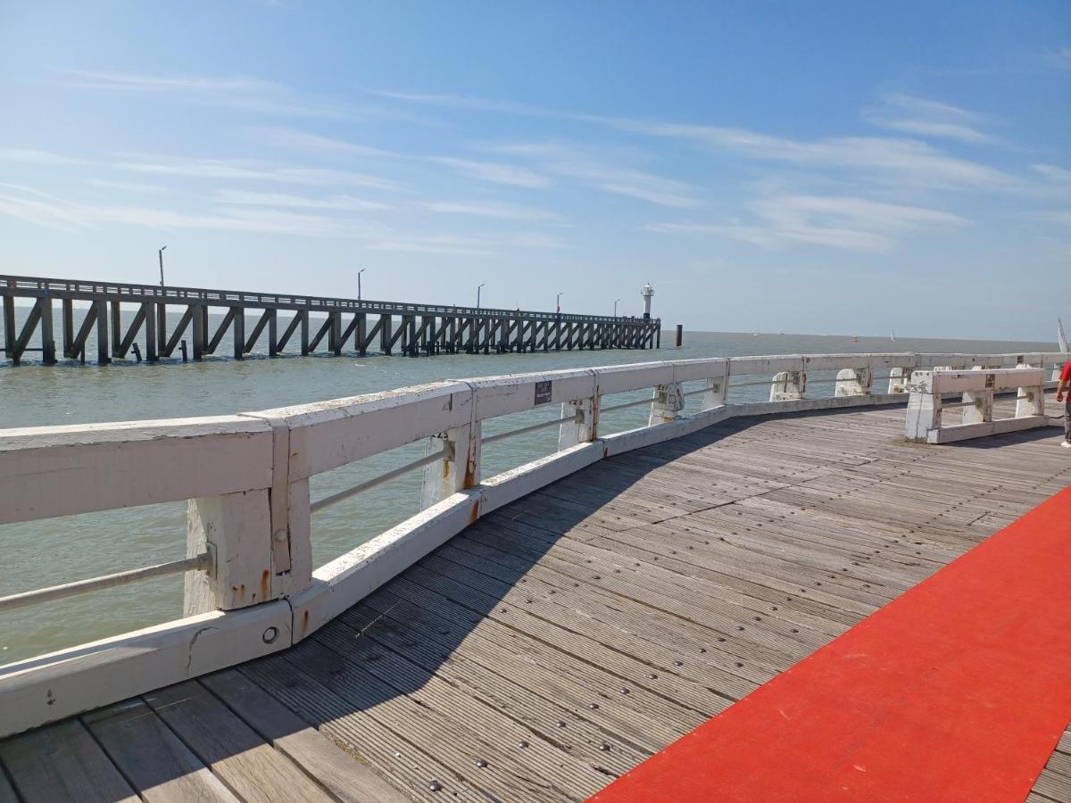 Appartement Blankenberge Zeedijk Aan De Pier Exterior photo